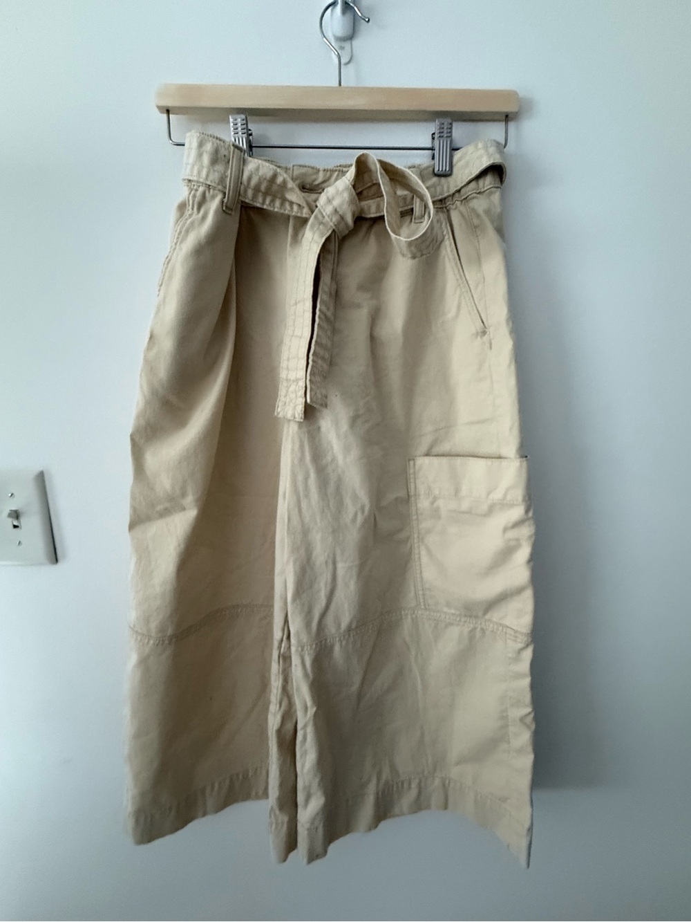 Anthropologie Maeve Beige Utility Cotton Gardener Culottes